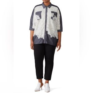 BADGLEY MISCHKA - Lace chambray button down - size 18